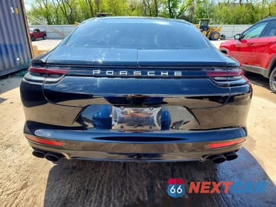 Zdjęcie 6 z 12 samochodu: 2018 PORSCHE PANAMERA TURBO VIN:WP0AF2A71JL140049 - miniatura