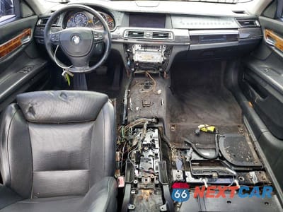 Zdjęcie 8 z 13 samochodu: 2009 BMW 750 LI VIN:WBAKB83509CY57968 - miniatura