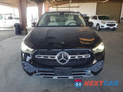 Piąte zdjęcie samochodu w środku: 2021 MERCEDES-BENZ GLA 250 4MATIC VIN:W1N4N4HB8MJ196486 - miniatura
