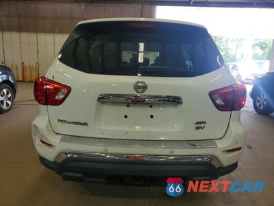 Zdjęcie 6 z 13 samochodu: 2017 NISSAN PATHFINDER SV VIN:5N1DR2MM7HC607860 - miniatura