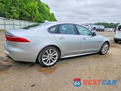 Trzecie zdjęcie samochodu z tyłu: 2016 JAGUAR XF R - SPORT VIN:SAJBF4BV1GCY16023 - miniatura