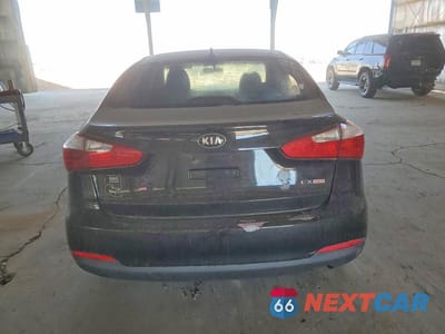 Zdjęcie 6 z 12 samochodu: 2016 KIA FORTE LX VIN:KNAFK4A60G5614281 - miniatura
