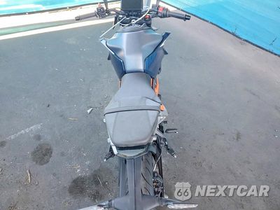 Zdjęcie 6 z 9 samochodu: 2024 KTM 390 DUKE VIN:MD2JPJ40XRN276163 - miniatura