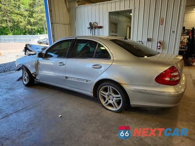 Drugie zdjęcie samochodu z przodu: 2004 MERCEDES-BENZ E 320 VIN:WDBUF65J04A414477 - miniatura