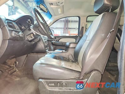 Zdjęcie 7 z 13 samochodu: 2007 CHEVROLET SUBURBAN K1500 VIN:3GNFK16347G303968 - miniatura