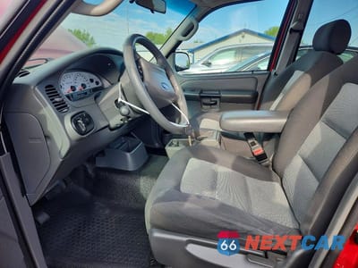 Zdjęcie 7 z 12 samochodu: 2005 FORD EXPLORER SPORT TRAC VIN:1FMZU67K45UA17448 - miniatura