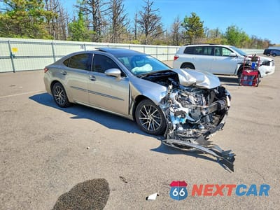 Czwarte zdjęcie samochodu z boku: 2016 LEXUS ES 350 VIN:58ABK1GG5GU033224 - miniatura