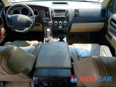 Zdjęcie 8 z 13 samochodu: 2008 TOYOTA SEQUOIA PLATINUM VIN:5TDZY67A88S014173 - miniatura