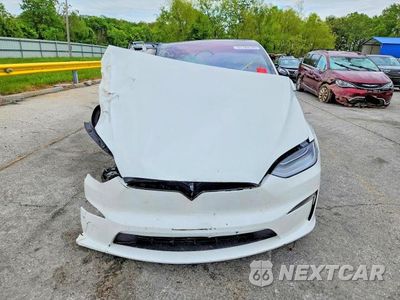Piąte zdjęcie samochodu w środku: 2022 TESLA MODEL X VIN:7SAXCBE56NF332946 - miniatura