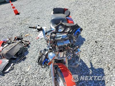 Piąte zdjęcie samochodu w środku: 2010 HARLEY-DAVIDSON FLHTK VIN:1HD1KEM11AB673365 - miniatura