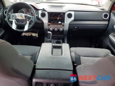 Zdjęcie 8 z 13 samochodu: 2014 TOYOTA TUNDRA CREWMAX SR5 VIN:5TFDW5F1XEX324343 - miniatura