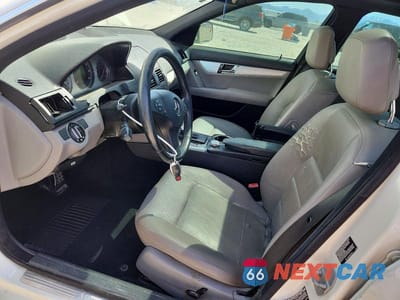 Zdjęcie 7 z 12 samochodu: 2008 MERCEDES-BENZ C 300 VIN:WDDGF54X48R027961 - miniatura