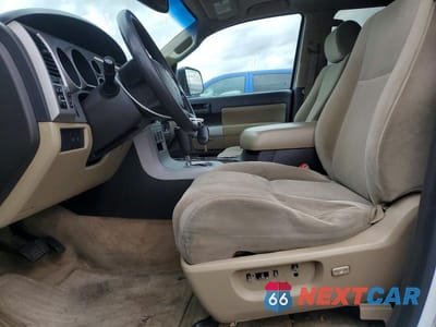 Zdjęcie 7 z 13 samochodu: 2008 TOYOTA SEQUOIA SR5 VIN:5TDZY64A58S009792 - miniatura