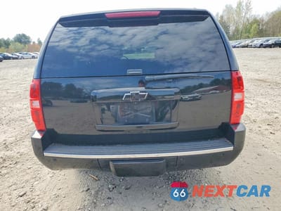Zdjęcie 6 z 13 samochodu: 2013 CHEVROLET SUBURBAN K1500 LTZ VIN:1GNSKKE75DR252839 - miniatura