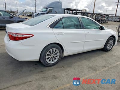 Trzecie zdjęcie samochodu z tyłu: 2015 TOYOTA CAMRY LE VIN:4T1BF1FKXFU104952 - miniatura