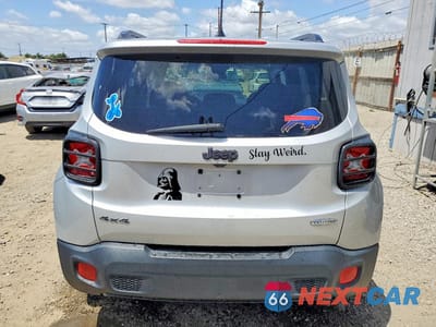 Zdjęcie 6 z 13 samochodu: 2016 JEEP RENEGADE LATITUDE VIN:ZACCJBBT2GPC65486 - miniatura