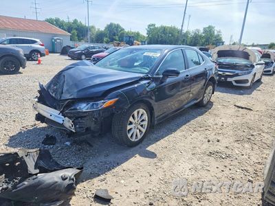 2020 TOYOTA CAMRY LE 4T1L11AK6LU986076 - główne zdjęcie licytacji z USA - miniatura