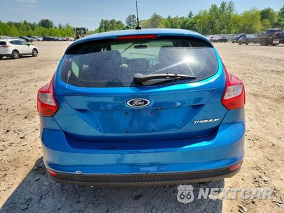 Zdjęcie 6 z 13 samochodu: 2013 FORD FOCUS TITANIUM VIN:1FADP3N21DL229709 - miniatura