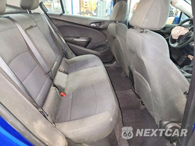 Zdjęcie 10 z 13 samochodu: 2018 CHEVROLET CRUZE LT VIN:1G1BE5SM7J7240994 - miniatura