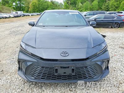 Piąte zdjęcie samochodu w środku: 2026 TOYOTA CAMRY SE VIN:4T1DAACK2TU302870 - miniatura