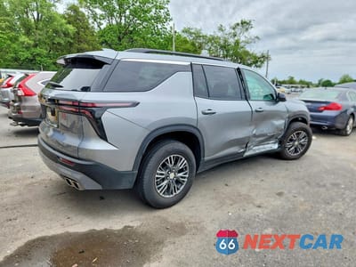Trzecie zdjęcie samochodu z tyłu: 2026 CHEVROLET TRAVERSE LT VIN:1GNEVGKS6TJ113794 - miniatura
