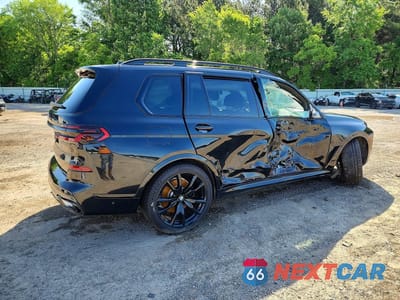 Trzecie zdjęcie samochodu z tyłu: 2025 BMW X7 XDRIVE40I VIN:5UX23EM05S9Z22669 - miniatura
