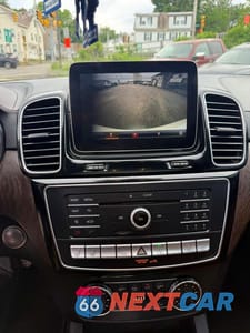 Zdjęcie 9 z 11 samochodu: 2017 MERCEDES-BENZ GLE COUPE 43 AMG VIN:4JGED6EB6HA080090 - miniatura