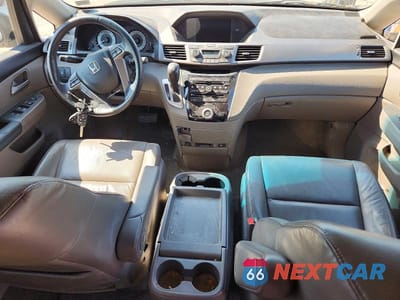 Zdjęcie 8 z 13 samochodu: 2012 HONDA ODYSSEY EXL VIN:5FNRL5H66CB133100 - miniatura