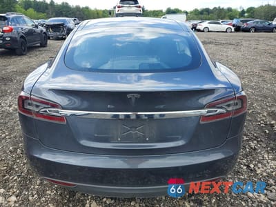 Zdjęcie 6 z 12 samochodu: 2014 TESLA MODEL S VIN:5YJSA1H10EFP62522 - miniatura