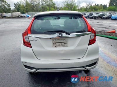 Zdjęcie 6 z 12 samochodu: 2019 HONDA FIT EXL VIN:3HGGK5H91KM717470 - miniatura