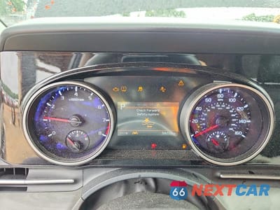 Zdjęcie 9 z 14 samochodu: 2024 KIA CARNIVAL EX VIN:KNDNC5H38R6314157 - miniatura