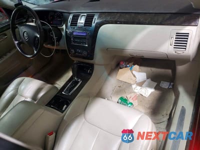 Zdjęcie 8 z 13 samochodu: 2008 CADILLAC DTS VIN:1G6KD57Y88U106676 - miniatura