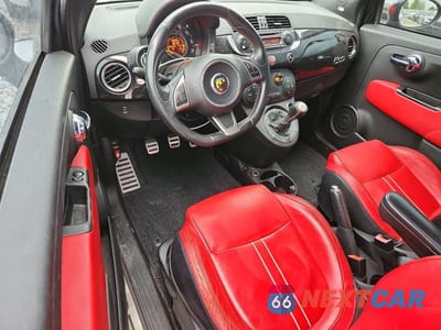 Zdjęcie 8 z 12 samochodu: 2013 FIAT 500 ABARTH VIN:3C3CFFFH6DT560419 - miniatura