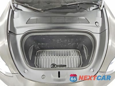 Zdjęcie 12 z 13 samochodu: 2021 TESLA MODEL Y VIN:5YJYGDEE3MF108260 - miniatura