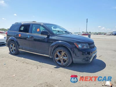 Czwarte zdjęcie samochodu z boku: 2017 DODGE JOURNEY CROSSROAD VIN:3C4PDDGG5HT541444 - miniatura