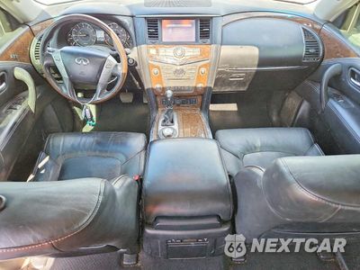 Zdjęcie 8 z 13 samochodu: 2016 INFINITI QX80 BASE VIN:JN8AZ2NE5G9121904 - miniatura