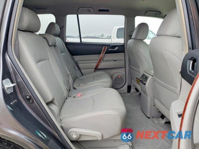 Zdjęcie 11 z 13 samochodu: 2008 TOYOTA HIGHLANDER LIMITED VIN:JTEDS42A082050286 - miniatura