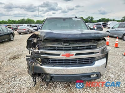 Piąte zdjęcie samochodu w środku: 2019 CHEVROLET SILVERADO C1500 LT VIN:3GCPWCEDXKG289431 - miniatura
