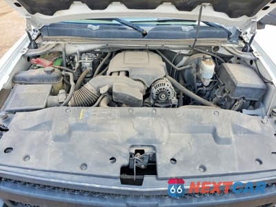Zdjęcie 11 z 12 samochodu: 2010 CHEVROLET SILVERADO K1500 VIN:1GCSKPE36AZ294905 - miniatura