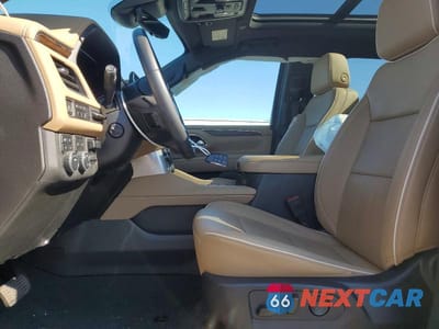 Zdjęcie 7 z 13 samochodu: 2024 CHEVROLET SUBURBAN K1500 PREMIER VIN:1GNSKFKD0RR244379 - miniatura