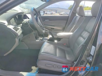 Zdjęcie 7 z 13 samochodu: 2010 HONDA ACCORD EXL VIN:1HGCP3F87AA025093 - miniatura