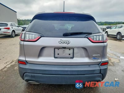 Zdjęcie 6 z 12 samochodu: 2019 JEEP CHEROKEE LATITUDE VIN:1C4PJLCX3KD130050 - miniatura