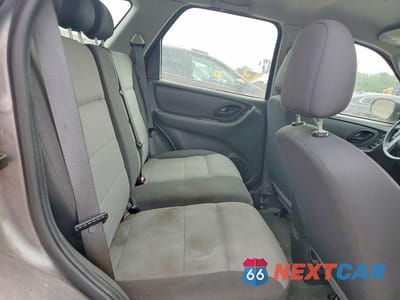 Zdjęcie 11 z 13 samochodu: 2007 FORD ESCAPE XLS VIN:1FMYU02Z47KA13069 - miniatura