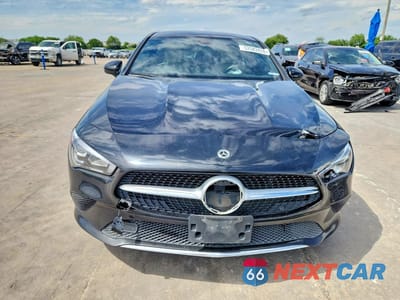 Piąte zdjęcie samochodu w środku: 2021 MERCEDES-BENZ CLA 250 VIN:W1K5J4GB4MN189381 - miniatura