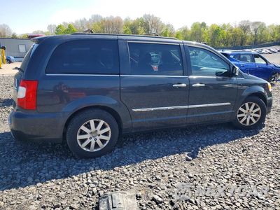 Trzecie zdjęcie samochodu z tyłu: 2011 CHRYSLER TOWN & COUNTRY TOURING L VIN:2A4RR8DG7BR759590 - miniatura