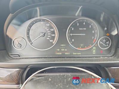 Zdjęcie 9 z 12 samochodu: 2013 BMW 528 XI VIN:WBAXH5C54DD107754 - miniatura
