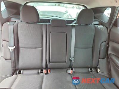 Zdjęcie 10 z 14 samochodu: 2021 NISSAN ROGUE SPORT S VIN:JN1BJ1AV7MW316331 - miniatura