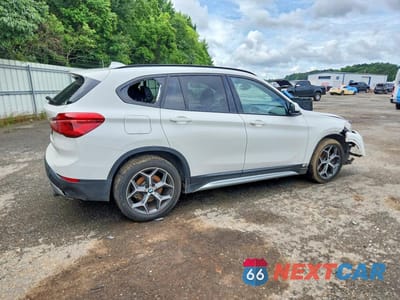 Trzecie zdjęcie samochodu z tyłu: 2017 BMW X1 SDRIVE28I VIN:WBXHU7C31H5H37833 - miniatura