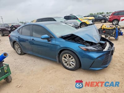 Czwarte zdjęcie samochodu z boku: 2025 TOYOTA CAMRY VIN:4T1DAACKXSU001889 - miniatura