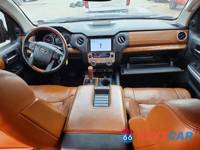 Zdjęcie 8 z 12 samochodu: 2014 TOYOTA TUNDRA 1794 EDITION VIN:5TFGY5F12EX167673 - miniatura